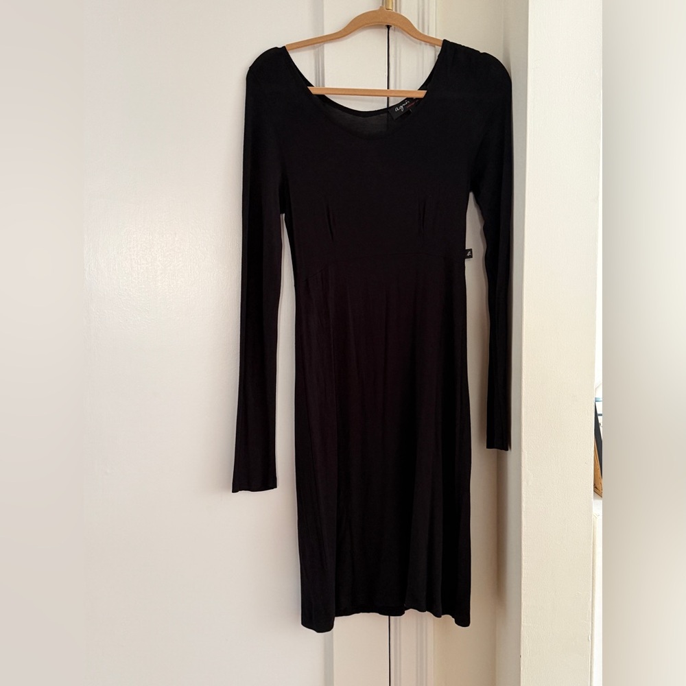Agnes B Classic Black Long-Sleeve Midi Dress